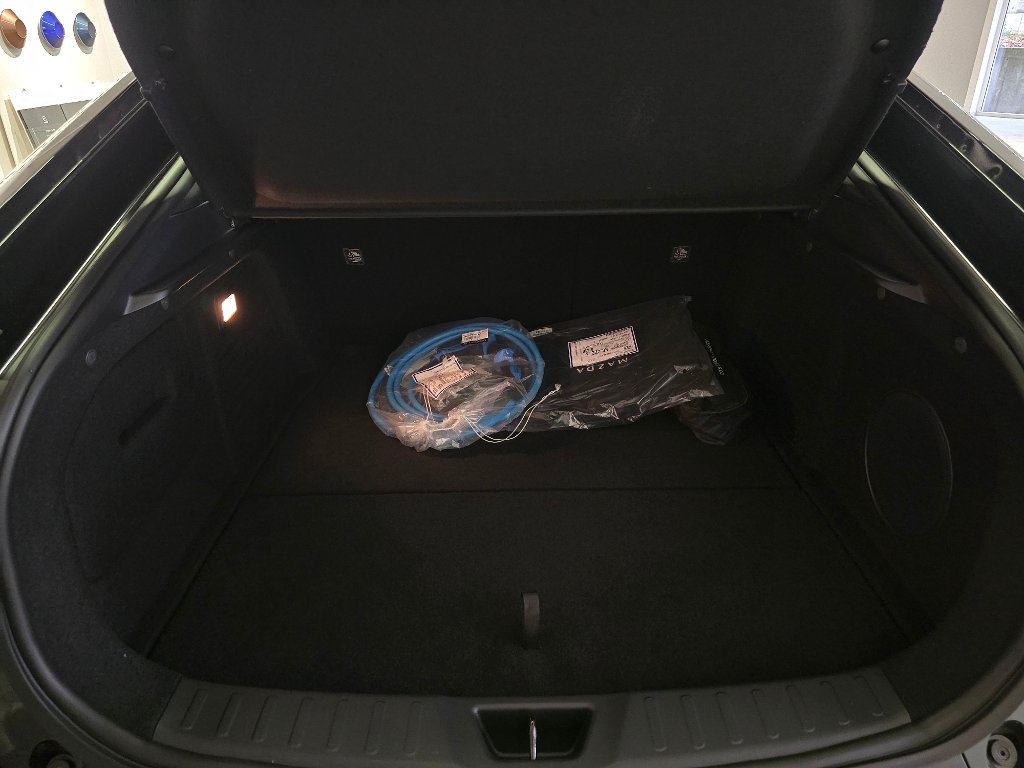 Mazda 6e